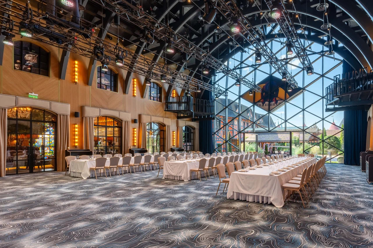 Amazing Hall