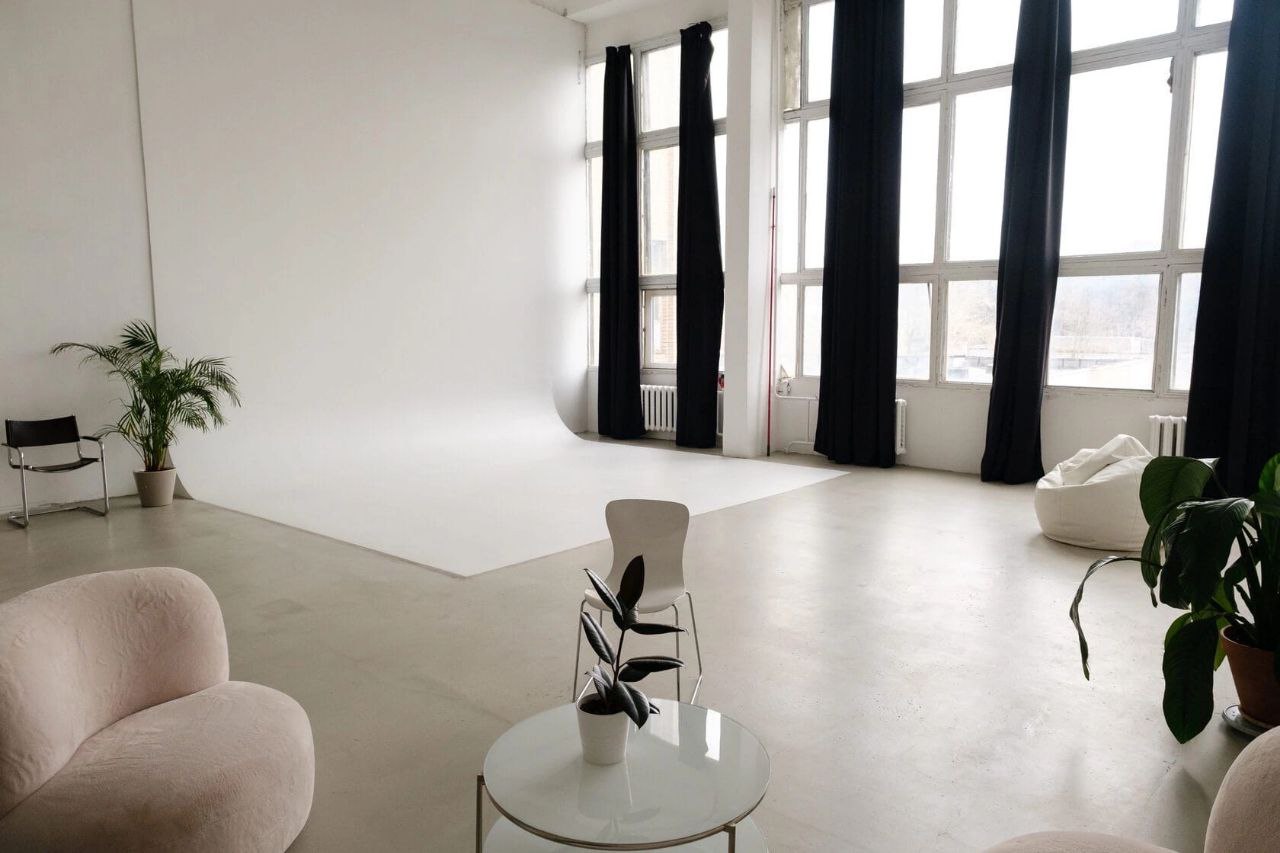 1826 Studio (зал 130)