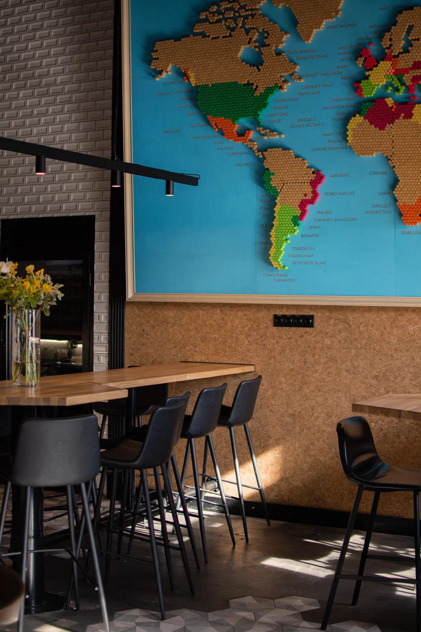 33 wine&tapas bar