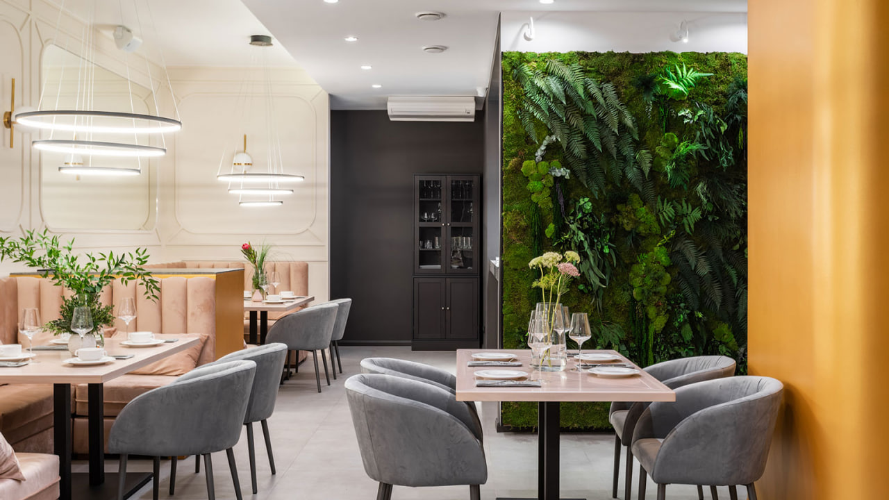 AMO Restaurant Grill & Bar
